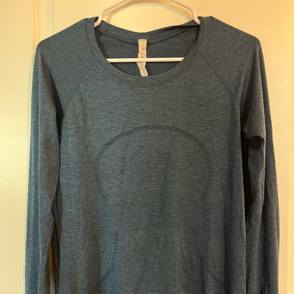 Lululemon Swiftly Tech Long Sleeve
